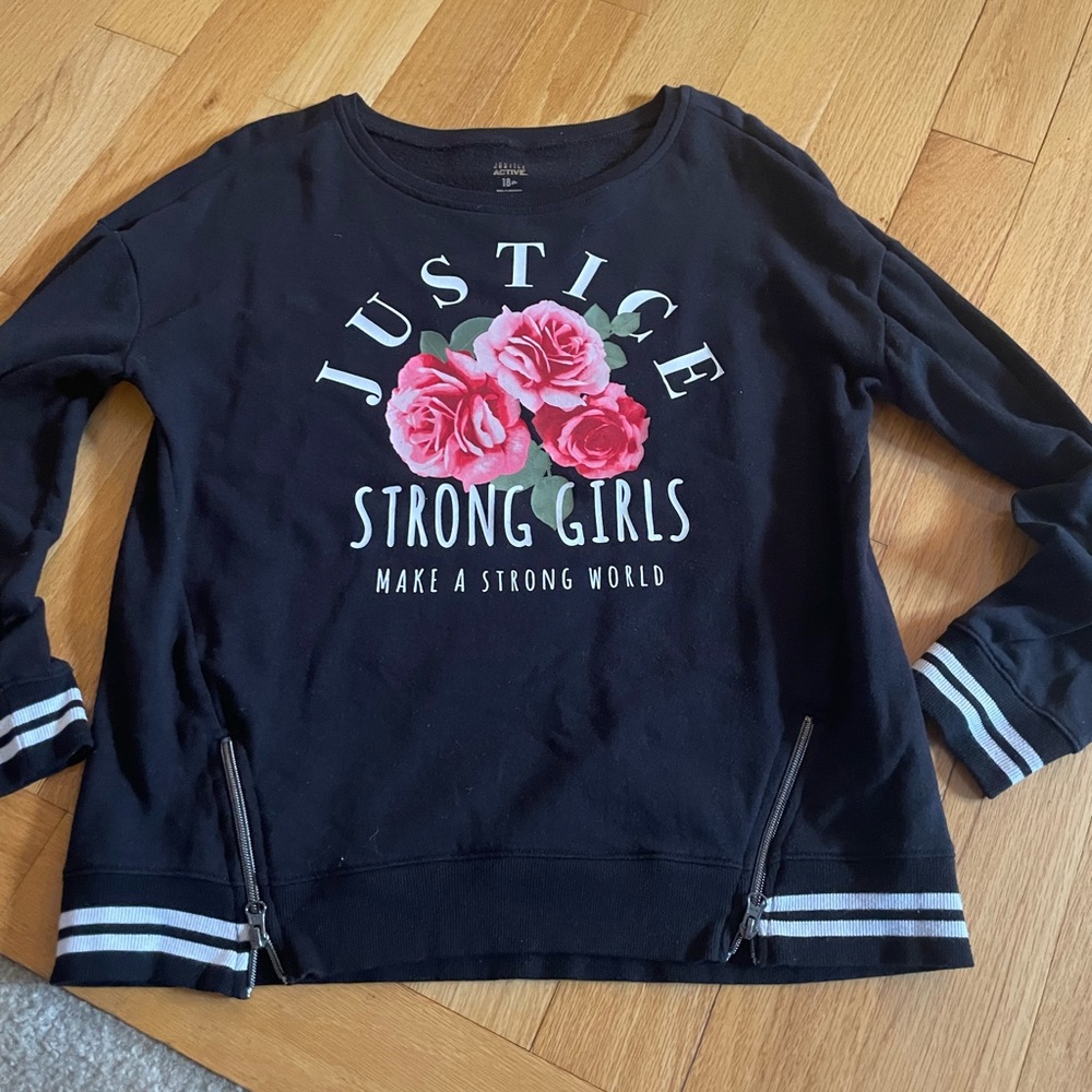Justice active wear sweatshirt.  Excellent condition.